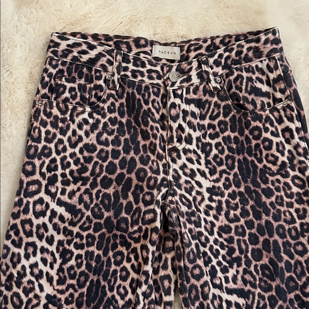 Pacsun Casey Low Rise Baggy Leopard Print Wide-Leg Pants - size 26 - Picture 2 of 9